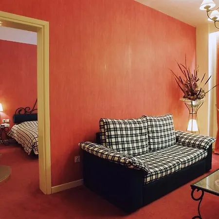Hotel Nepheli